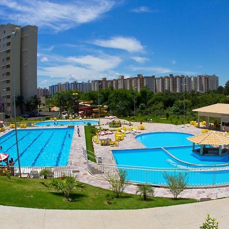 Golden Express Suite Caldas Novas Buitenkant foto